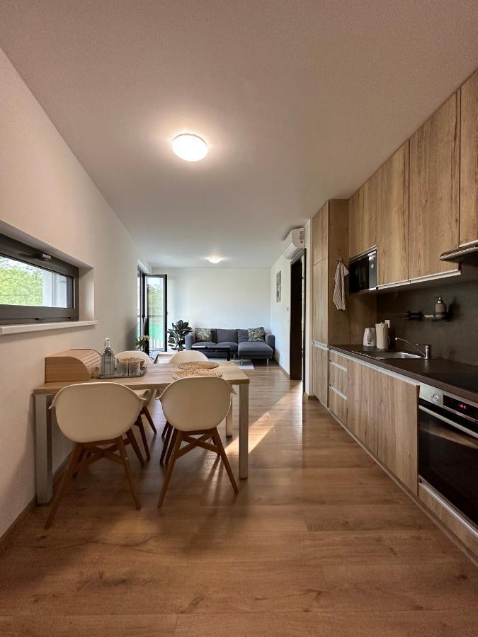 Ota-Group Luxury Selection Apartment Bratislava Luaran gambar